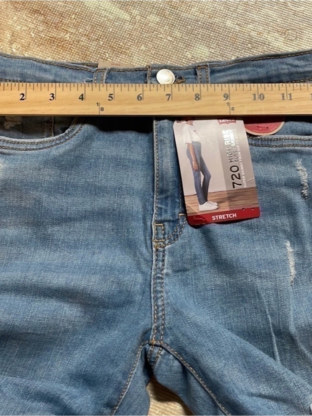 Levi’s girls high-rise super skinny distressed look jeans. Size 14. - Picture 6 of 10